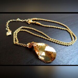 SIGNED SWAROVSKI SWAN 17.5" NECKLACE EXCELLENT CONDITION